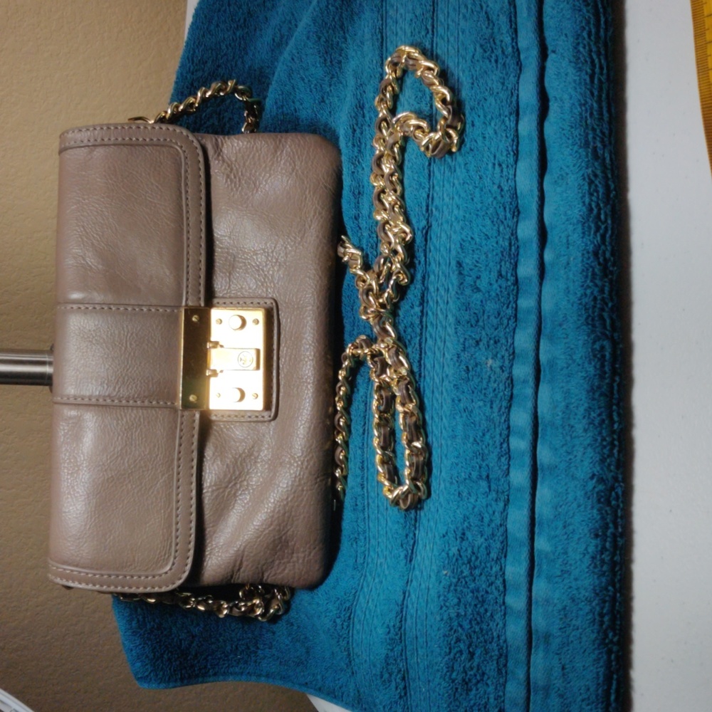Tory Burch Crossbody soft pebbled leather